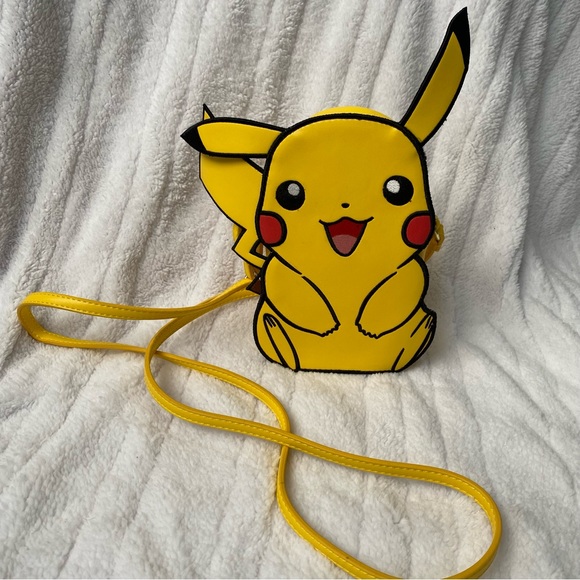 Pokemon Handbags - Pokémon Pikachu Crossbody Bag